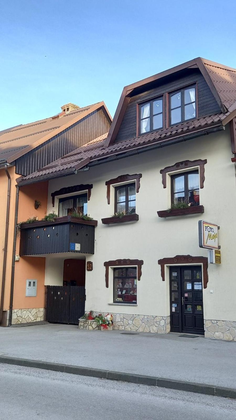 Apartment Apolon Planinski Delnice Exteriör bild